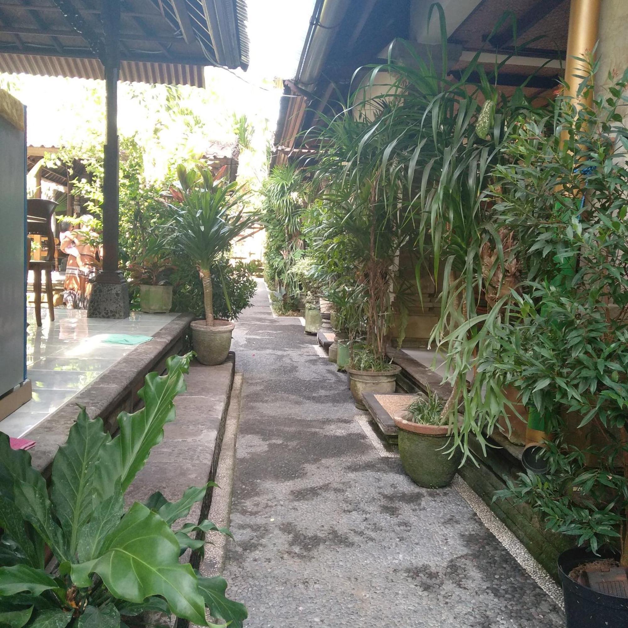 Hôtel Pondok Bulan Mas à Ubud Extérieur photo